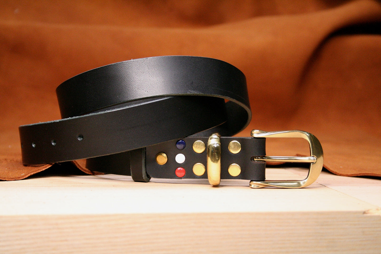 Ceinture en cuir pleine fleur noir – Une matière noble qui se patine avec le temps